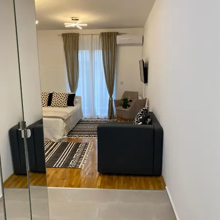 Apartment Green Residence
