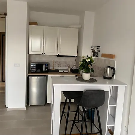 Green Residence Apartment